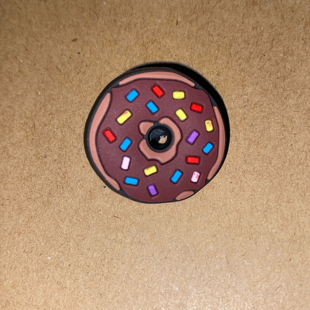 🐊6/$12🐊 Chocolate Sprinkle Donut- Dunkin’ Donuts Croc Charm
